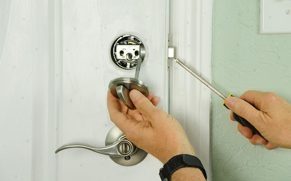 contacter un serrurier Versailles